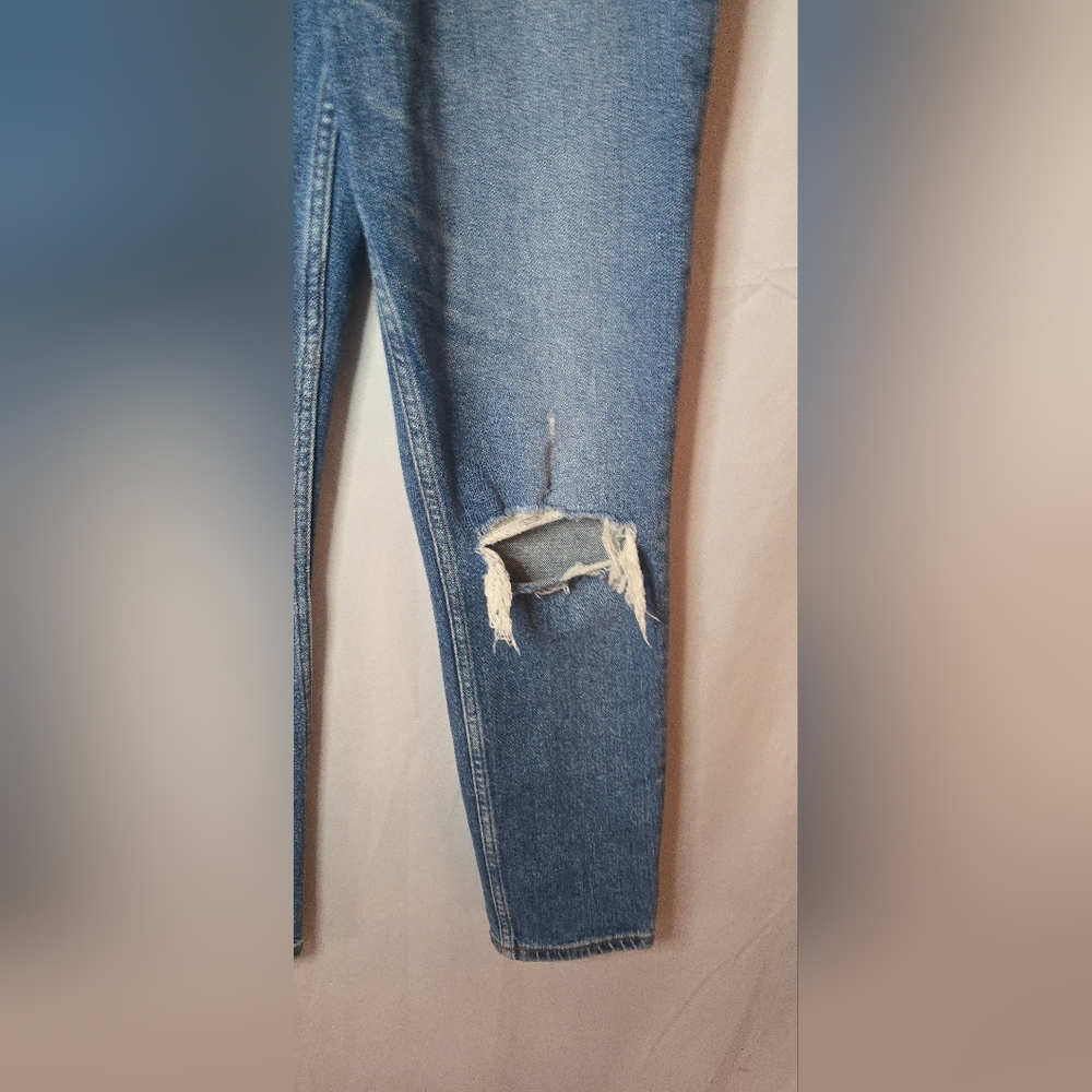 Re/Done 90s High-Rise Ankle Crop Blue Medium Wash Women's 28/6 Jeans - Picture 2 of 8